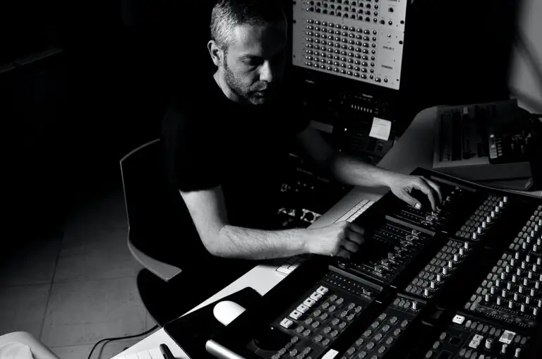 How much does a music producer ACTUALLY make? | Music producer salary